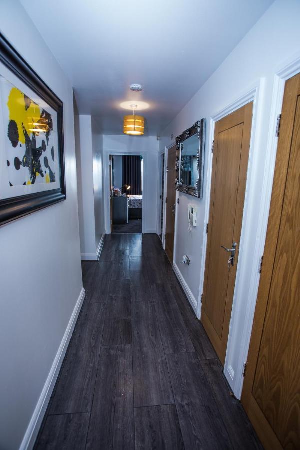 Remarkable 2-bed With Sea View * Londra
