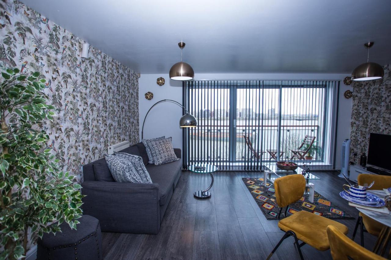 Apartament Remarkable 2-bed With Sea View